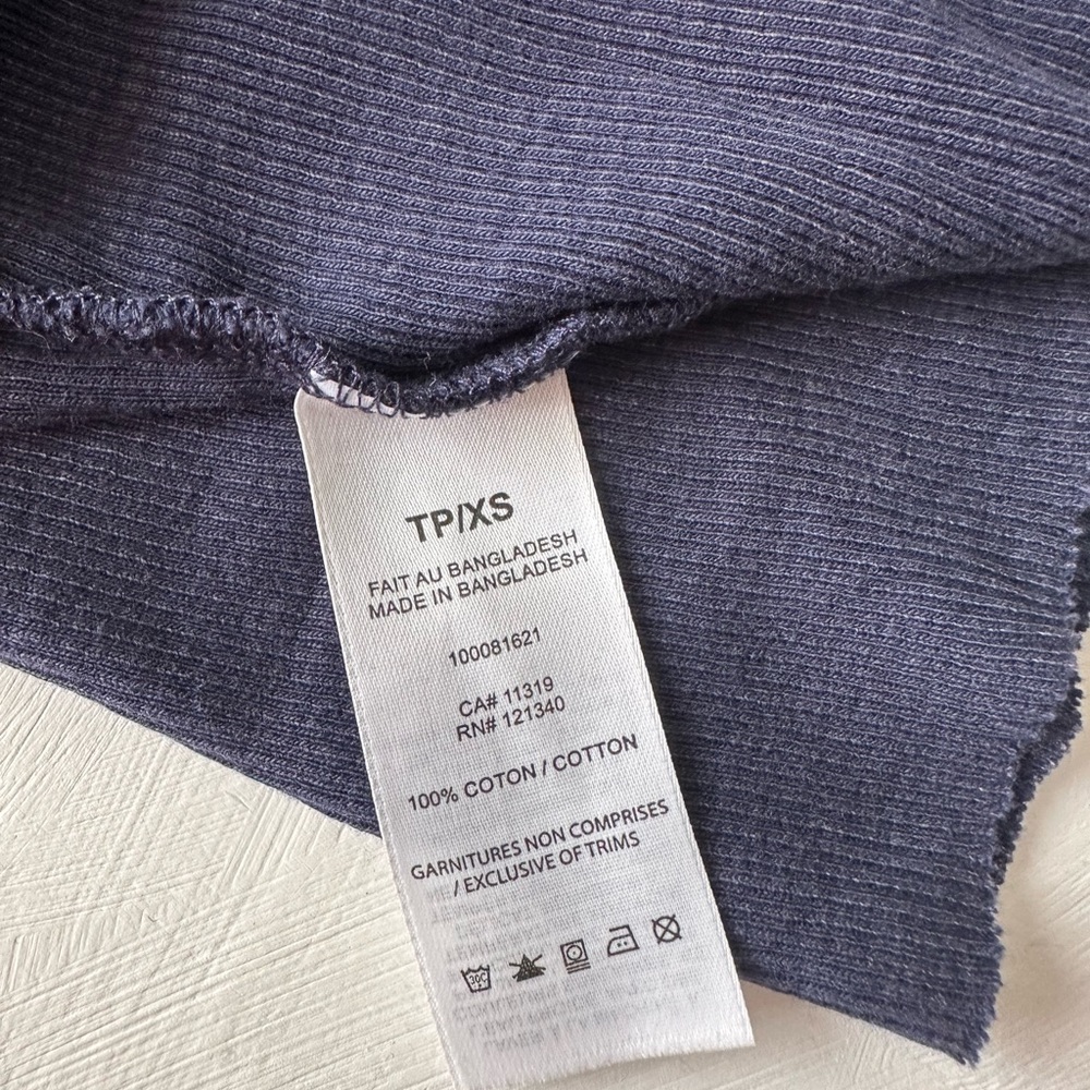 Garage Navy Cropped Tank Top - Picture 5 of 5
